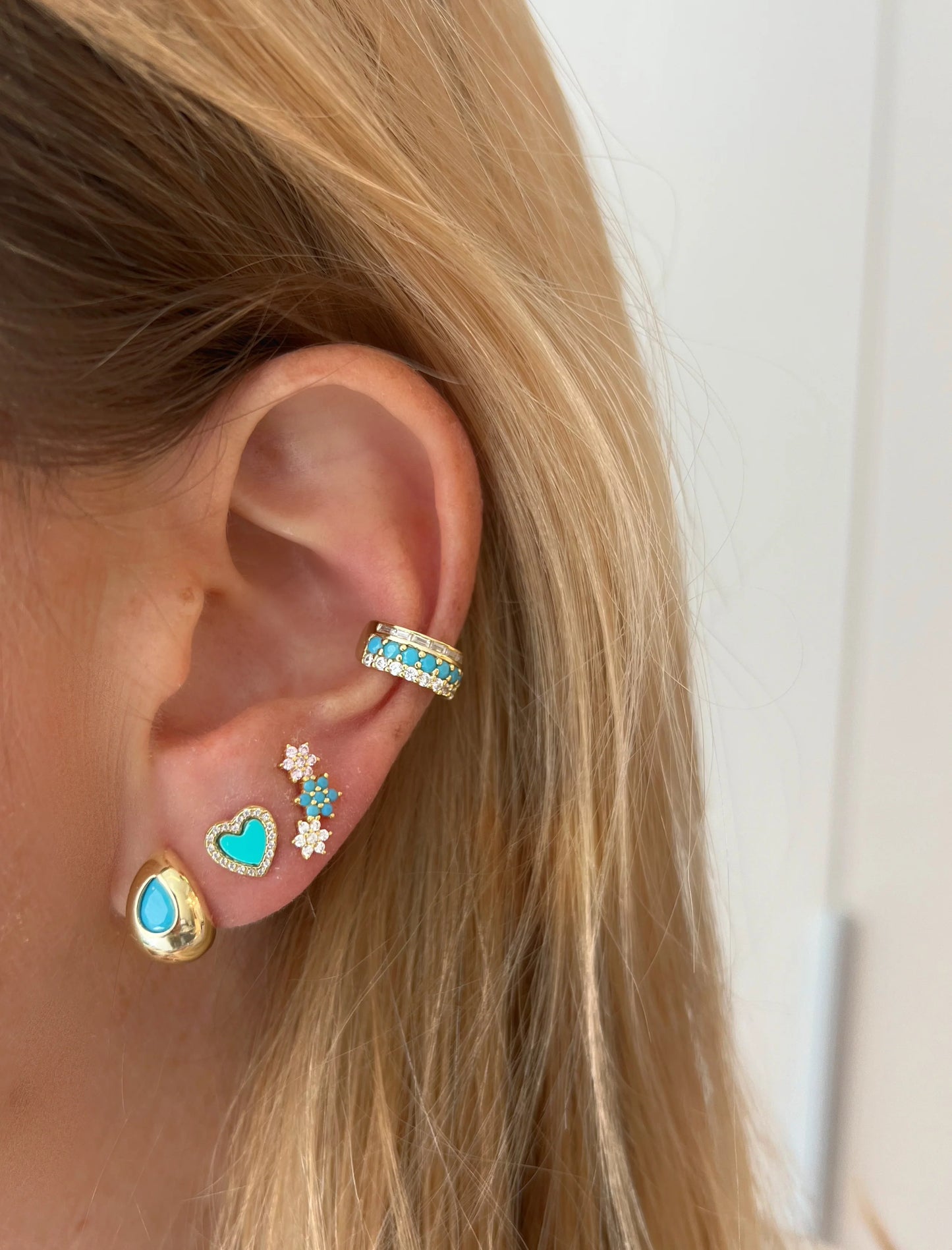 Aretes Tres Flores Turquesa