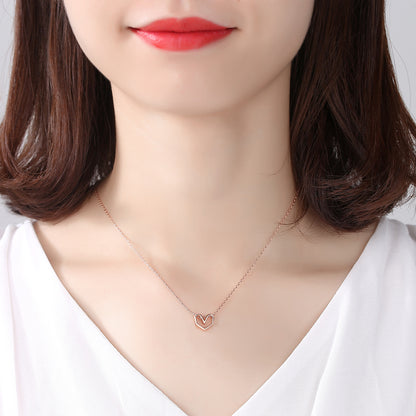 Collar Corazon Vacio en el centro