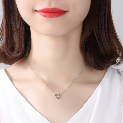 Collar Corazon Vacio en el centro