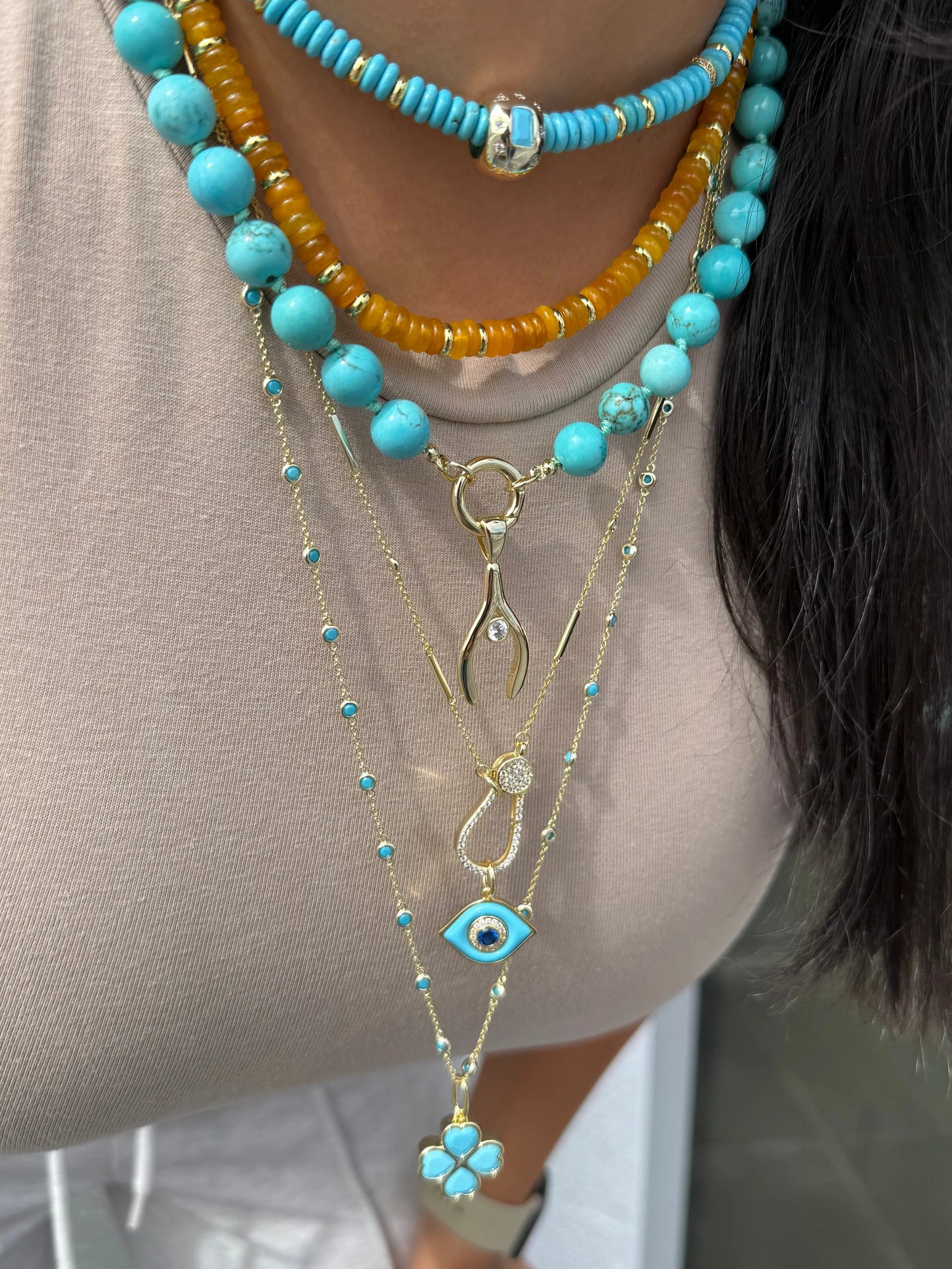 Collar Gancho con Circonias