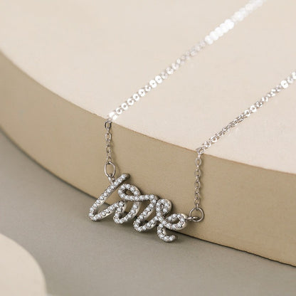 Collar Love Script con Circonias