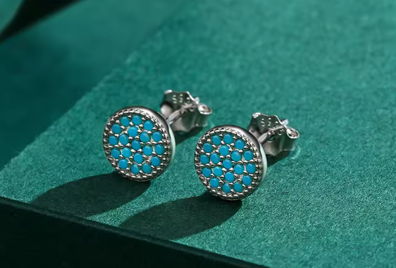 Stud Circulares con Circonias Tirquesa