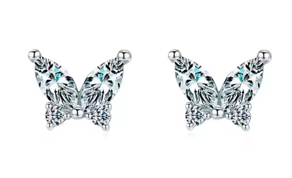 Stud de Mariposa con Circonias