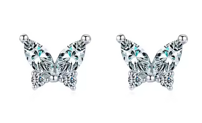 Stud de Mariposa con Circonias